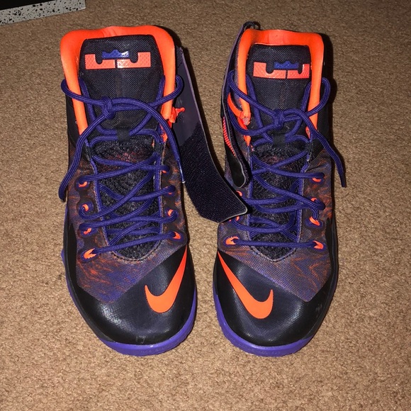 Lebron Solider 8’s - Picture 1 of 4